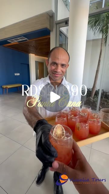 El verano se vive mejor en Punta Cana! A